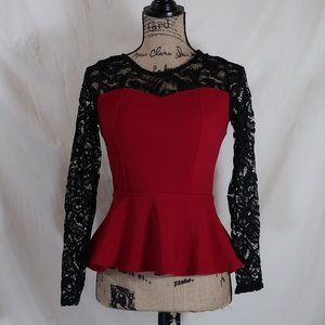 Fashion Magasine peplum top w/ lace